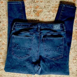 American Eagle Womens 10 Short Black jeggings 360 stretch